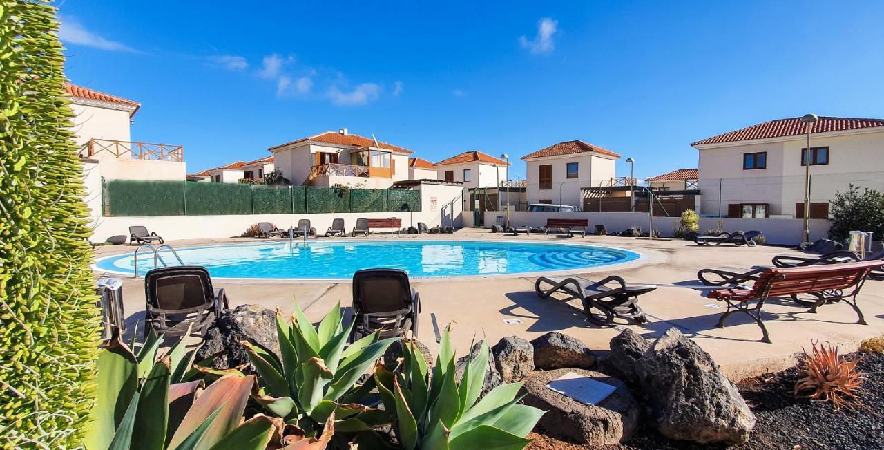 Oasis Desert - Holiday Home With Pool & Garden Near Corralejo And Lajares Zewnętrze zdjęcie
